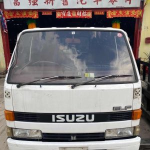 Isuzu NHR 4JB1 Half Cut Cabin