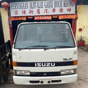 Isuzu NHR 1 Ton 4JB1 half cut Cabin