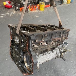 Isuzu NPR Hicom 4HG1 Engine Block