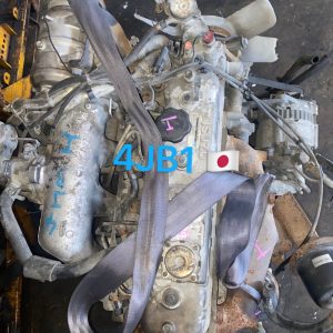 Isuzu NHR 4JB1 Engine