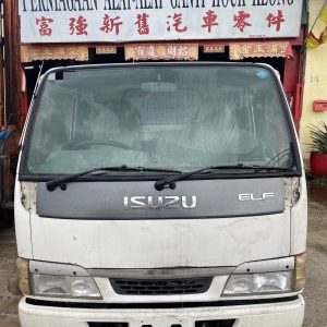 Isuzu NHR69 Hicom 1 Ton 4JG2 Cabin Half Cut