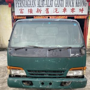 Isuzu NPR71 4HG1 Engine Cabin Half Cut 6 Speed