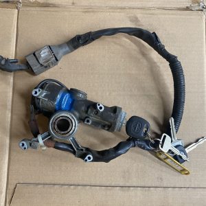 Hino 300 WU410 XZU414 Key Switch