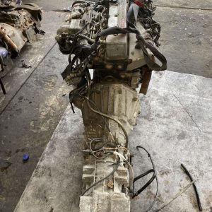 Nissan FD42 Engine Gear Box Auto