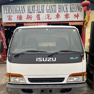 Isuzu Hicom NPR72 3 Ton 4HJ1 Cabin Half Cut