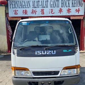 Isuzu NKR66 1 Ton 4HF1 Cabin Half Cut