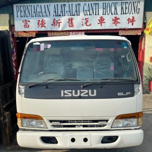 Isuzu NPR71 3 Ton 4HG1 half Cut Cabin