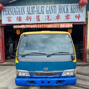 Isuzu Hicom NPR72 3 Ton Cabin Half Cut