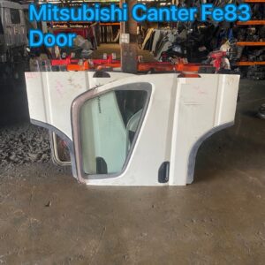 Mitsubishi Canter FE83 Door