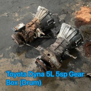 Toyota Dyna LY132 5L Gear Box