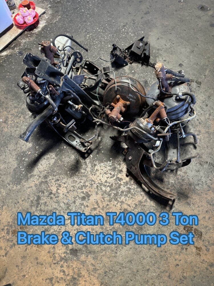 Mazda Titan T4000 3 Ton Brake & Clutch Pump Set