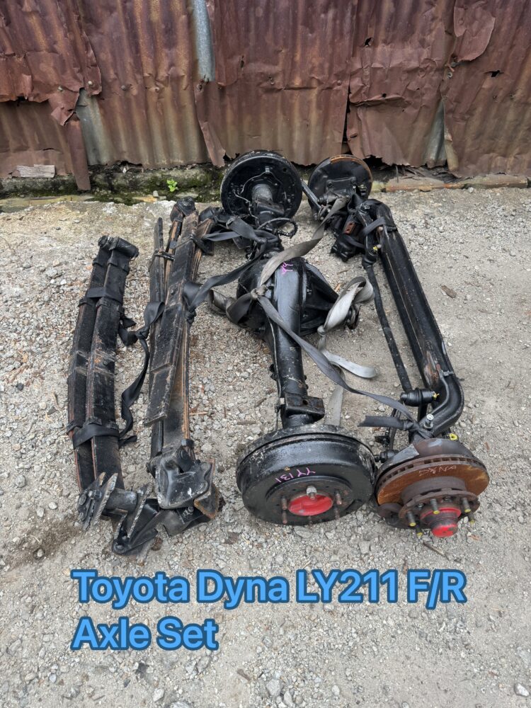 Toyota Dyna LY211 Front Rear Axle Set