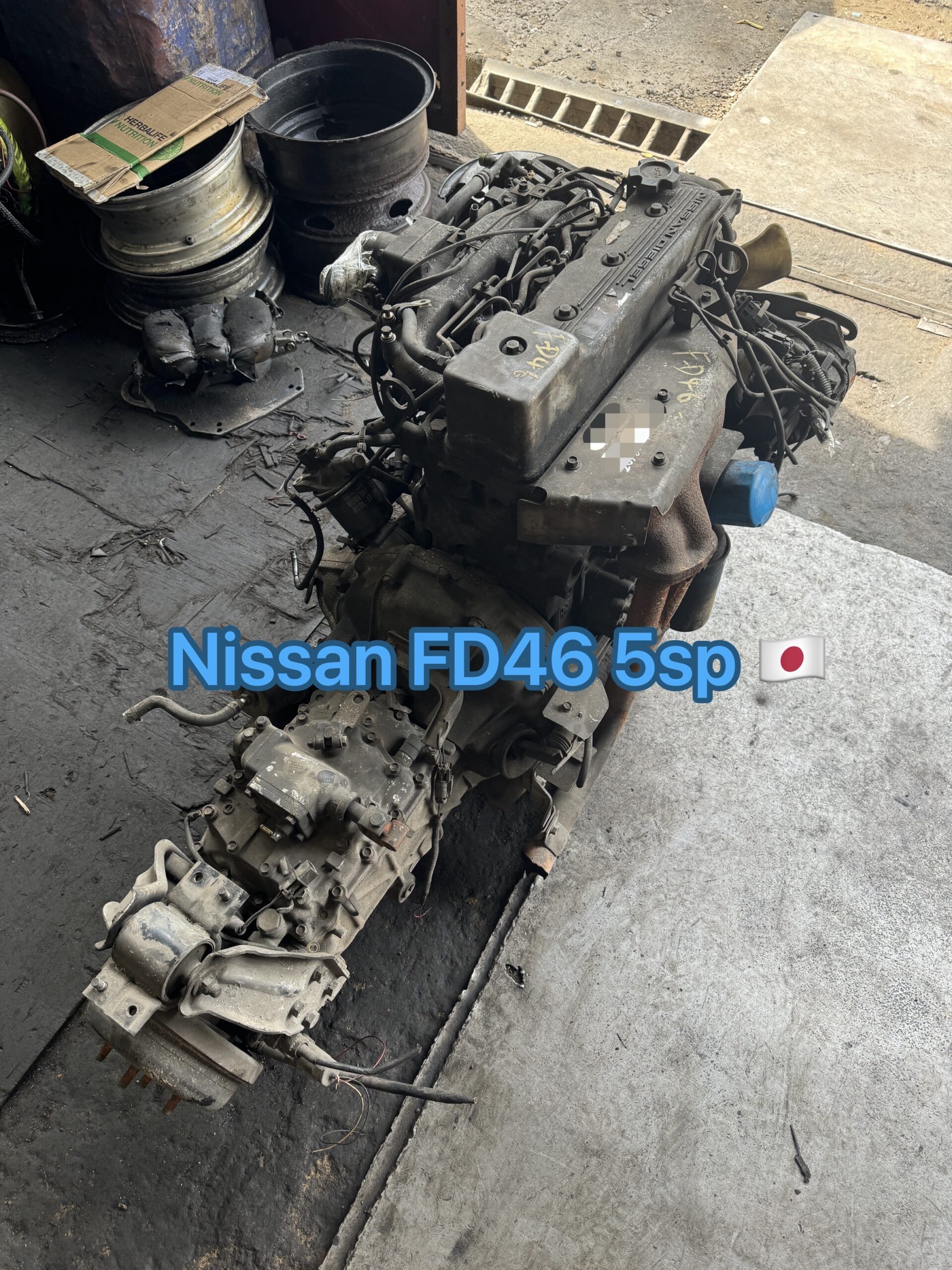 Nissan YU41 FD46 Engine Gear Box