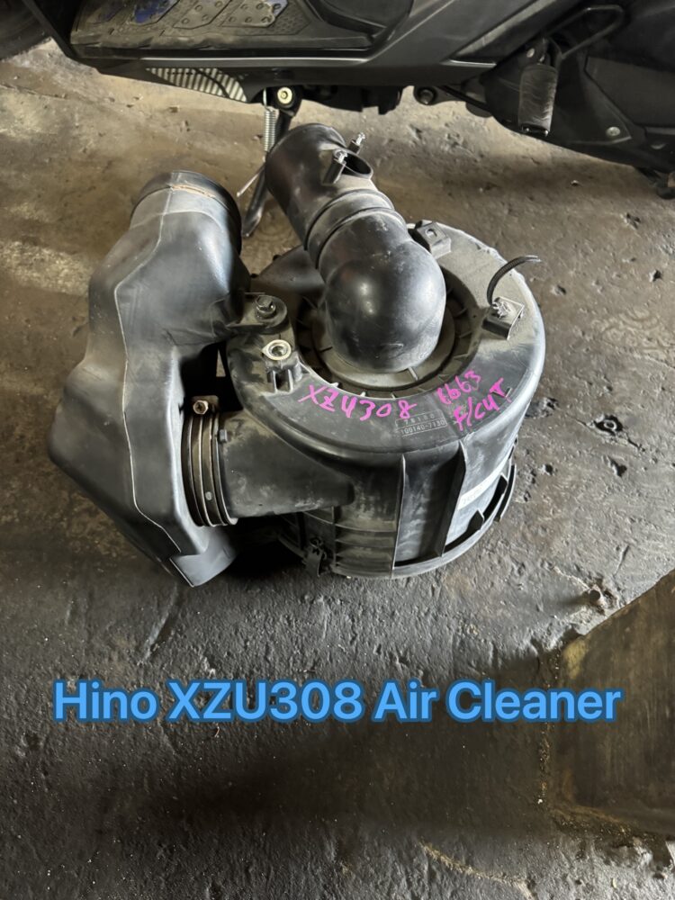 Hino 300 XZu308 Air Cleaner