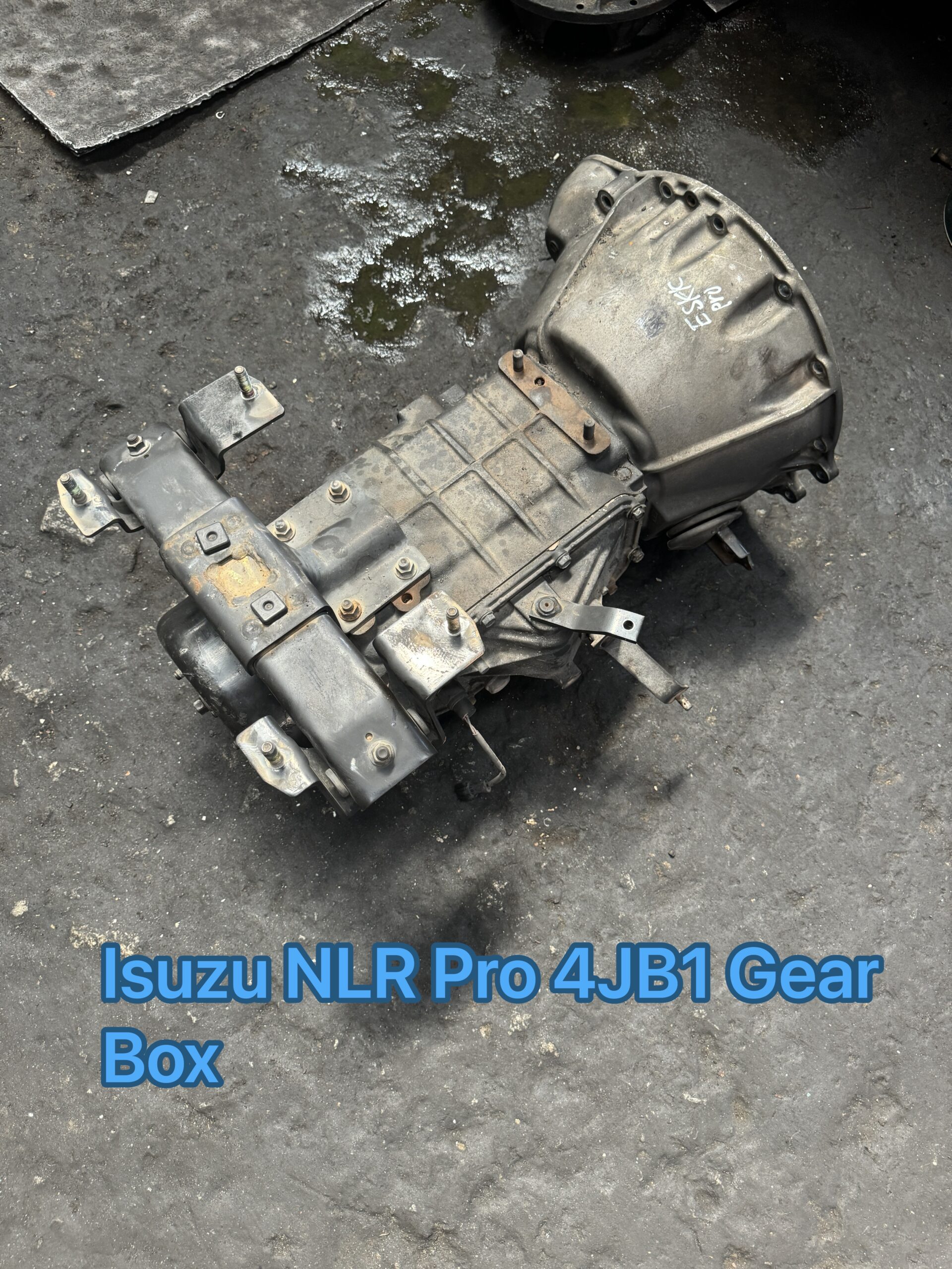 Isuzu NLR Pro 4JB1 Gear Box