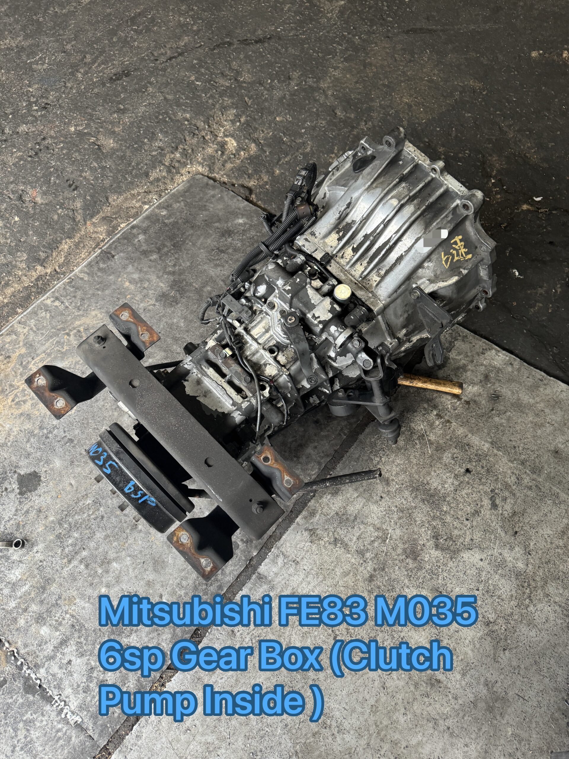 Mitsubishi Canter FE83 M035 Gear Box 6 Speed