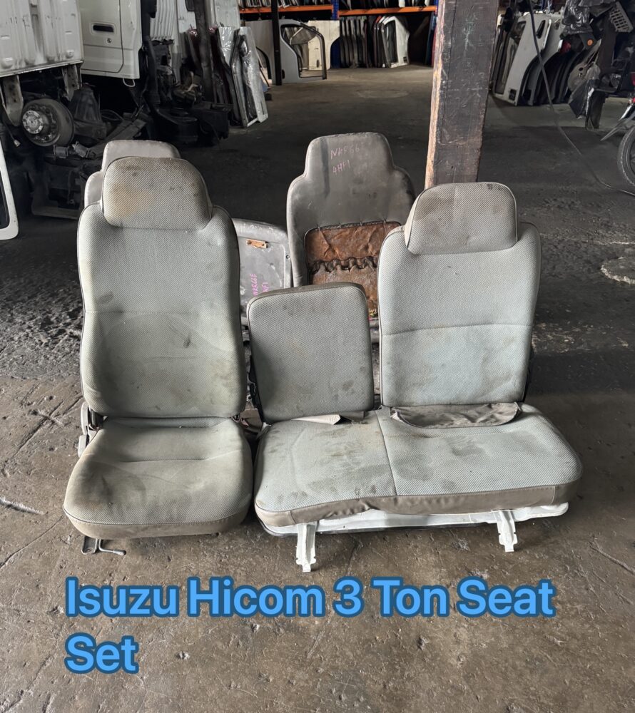 Isuzu Hicom NPR66 3 Ton Seat Set