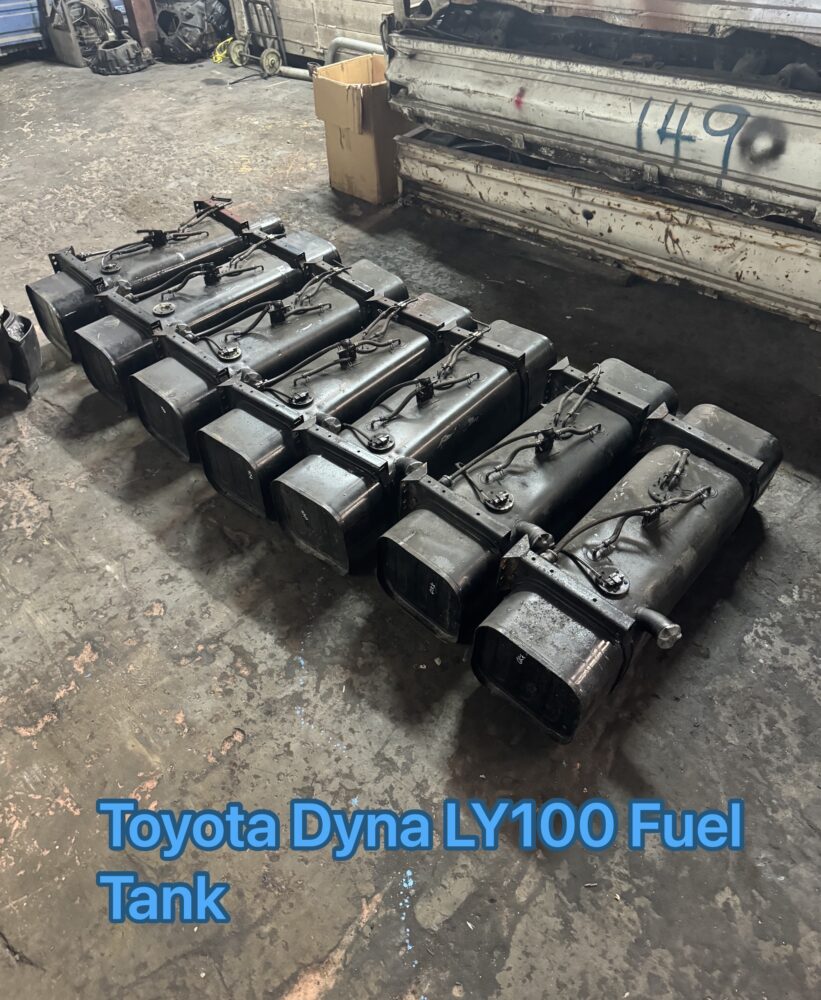 Toyota Dyna YH80 LH100 Fuel Tank